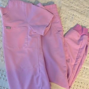 Catrina top and high wasted zamora joggers. EUC.